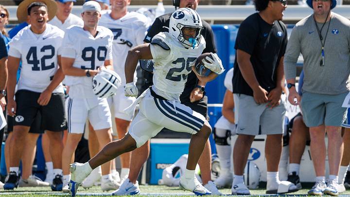 BYU freshman RB Devaughn Eka scores a long touchdown in the first scrimmage of Fall Camp BYU freshman RB Devaughn Eka scores a long touchdown in the first scrimmage of Fall Camp