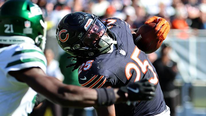 Chicago Bears RB Kyle Monangai runs with the ball against the New York Jets. Mandatory Credit: Mike Dinovo-Imagn Images Chicago Bears RB Kyle Monangai runs with the ball against the New York Jets. Mandatory Credit: Mike Dinovo-Imagn Images