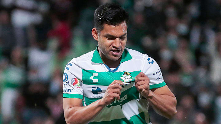 Chivas lleva un rato interesado en los servicios del ariete Eduardo Aguirre de Santos Laguna, sin poder hasta ahora convencer a la directiva lagunera.