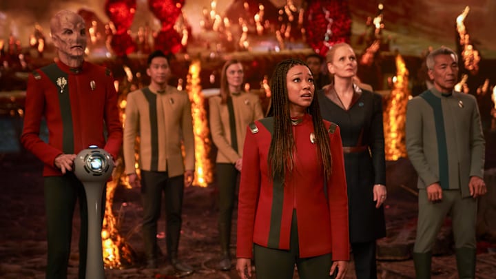 Pictured: Doug Jones as Saru, Sonequa Martin-Green as Burnham, Chelah Horsdal as Rillak and Hiro Kanagawa as Dr. Hirai of the Paramount+ original series STAR TREK: DISCOVERY. Photo Cr: Marni Grossman/Paramount+ © 2021 CBS Interactive. All Rights Reserved.