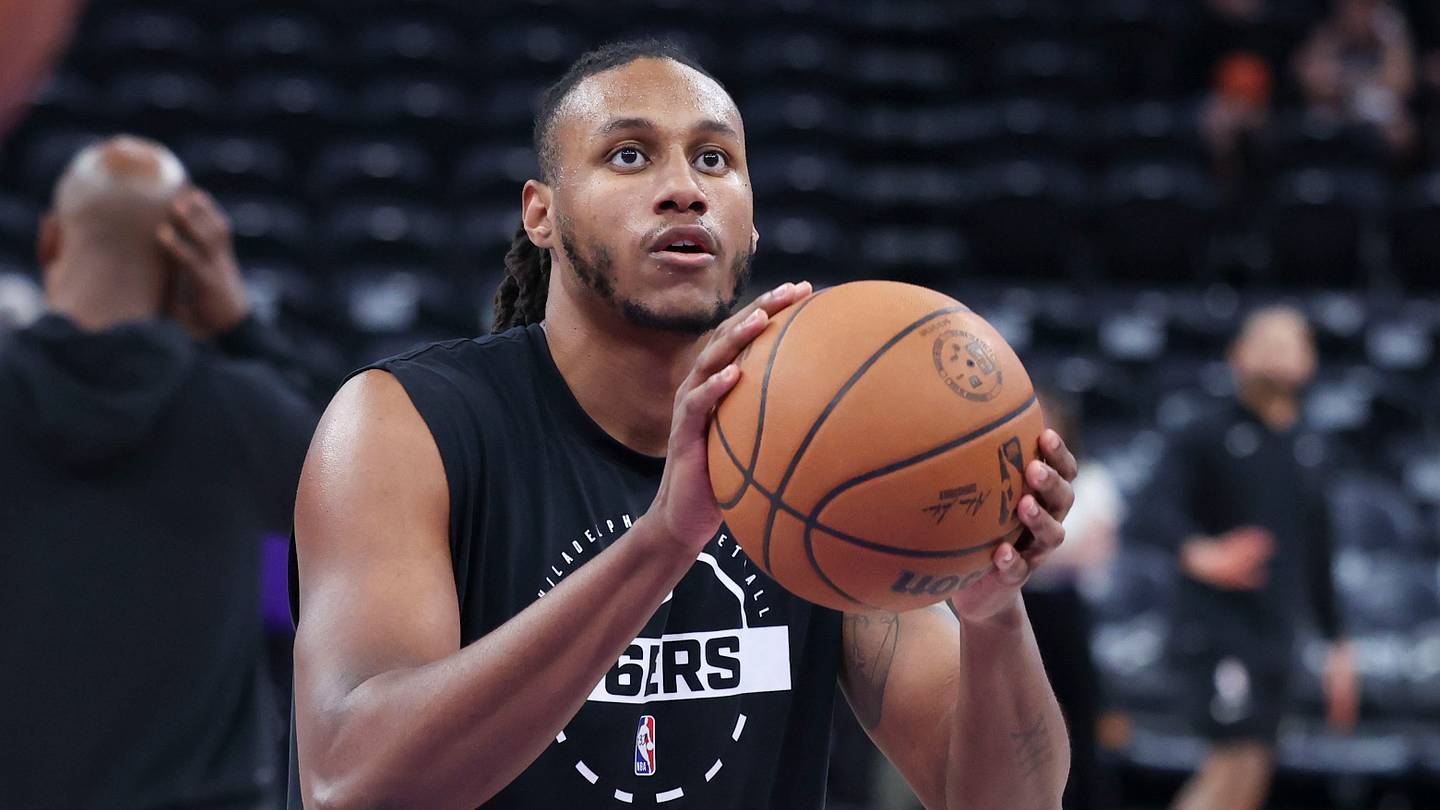 Jabari Walker faces a deadline that will make his 76ers season uncomfortable
