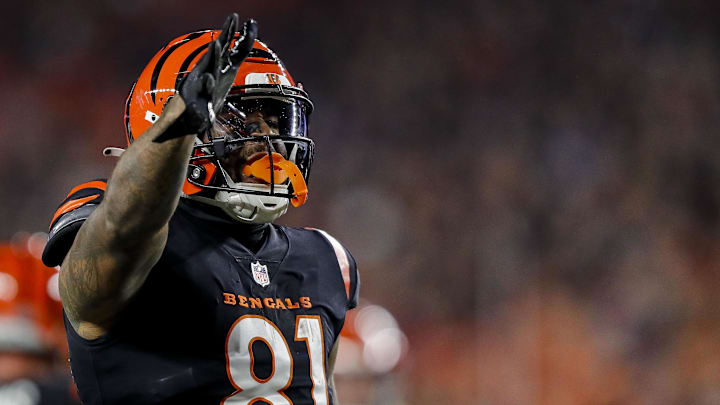 The Chiefs have signed TE Irv Smith Jr. 