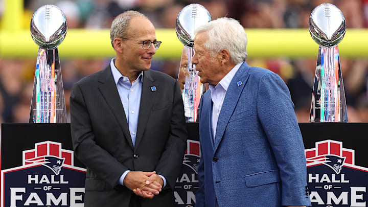 Philadelphia Eagles v New England Patriots