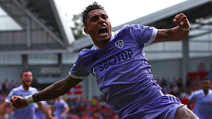 Raphinha marcou 11 gols com a camisa do Leeds na temporada 2021/22