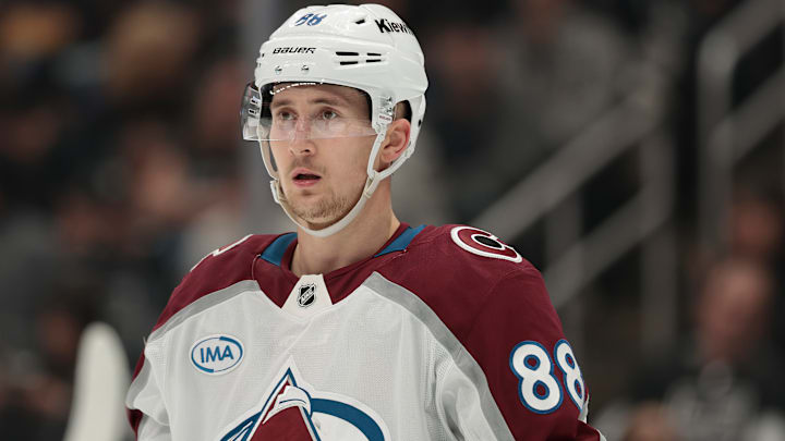 The Colorado Avalanche and Martin Necas may hit a standstill in negotiations this upcoming season.