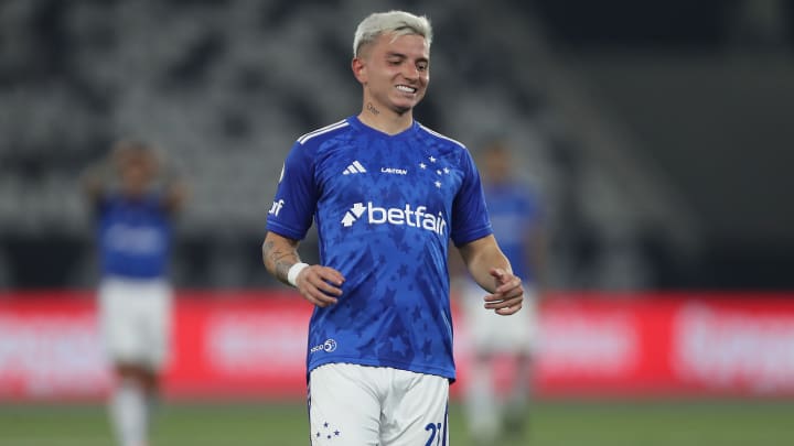 Barreal virou dúvida para jogo do Cruzeiro contra o Boca Juniors Barreal virou dúvida para jogo do Cruzeiro contra o Boca Juniors