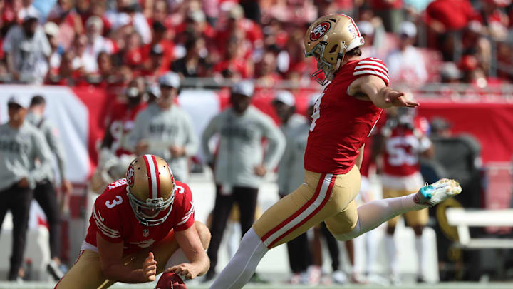 Nov 10, 2024; Tampa, Florida, USA; San Francisco 49ers place kicker Jake Moody (4) kicks a field goal against the Tampa Bay Buccaneers during the first half at Raymond James Stadium. Mandatory Credit: Kim Klement Neitzel-Imagn Images Nov 10, 2024; Tampa, Florida, USA; San Francisco 49ers place kicker Jake Moody (4) kicks a field goal against the Tampa Bay Buccaneers during the first half at Raymond James Stadium. Mandatory Credit: Kim Klement Neitzel-Imagn Images