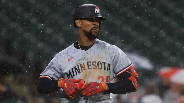 Minnesota Twins v Chicago White Sox