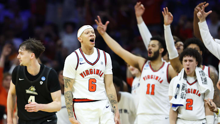 Virginia Cavaliers guard Jacari White Virginia Cavaliers guard Jacari White