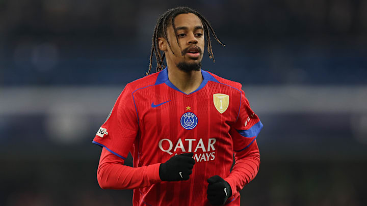 Bradley Barcola est absent avec le PSG contre l'OGC Nice