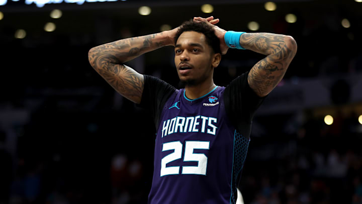 Denver Nuggets v Charlotte Hornets