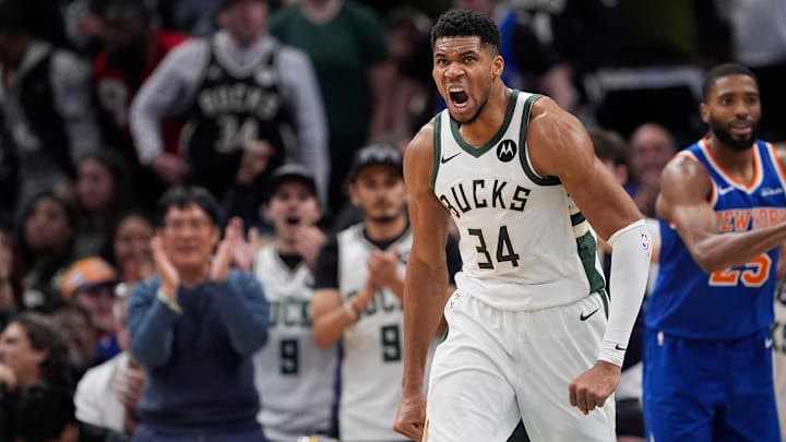 New York Knicks v Milwaukee Bucks New York Knicks v Milwaukee Bucks