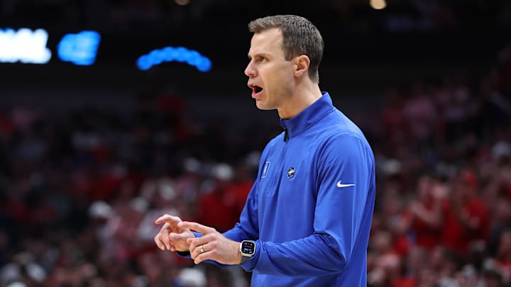 Duke basketball head coach Jon Scheyer