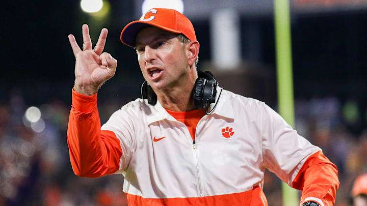 Louisville v Clemson