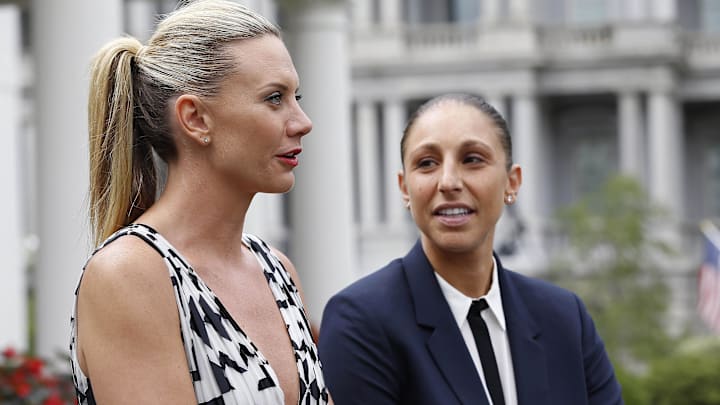 Aug 26, 2015; Washington, DC, USA; Penny Taylor and Diana Taurasi (right) speak with the media at the stakeout position outside the West Wing after a ceremony honoring the 2014 WNBA champion Phoenix Mercury in the East Room at the White House. Mandatory Credit: Geoff Burke-Imagn Images