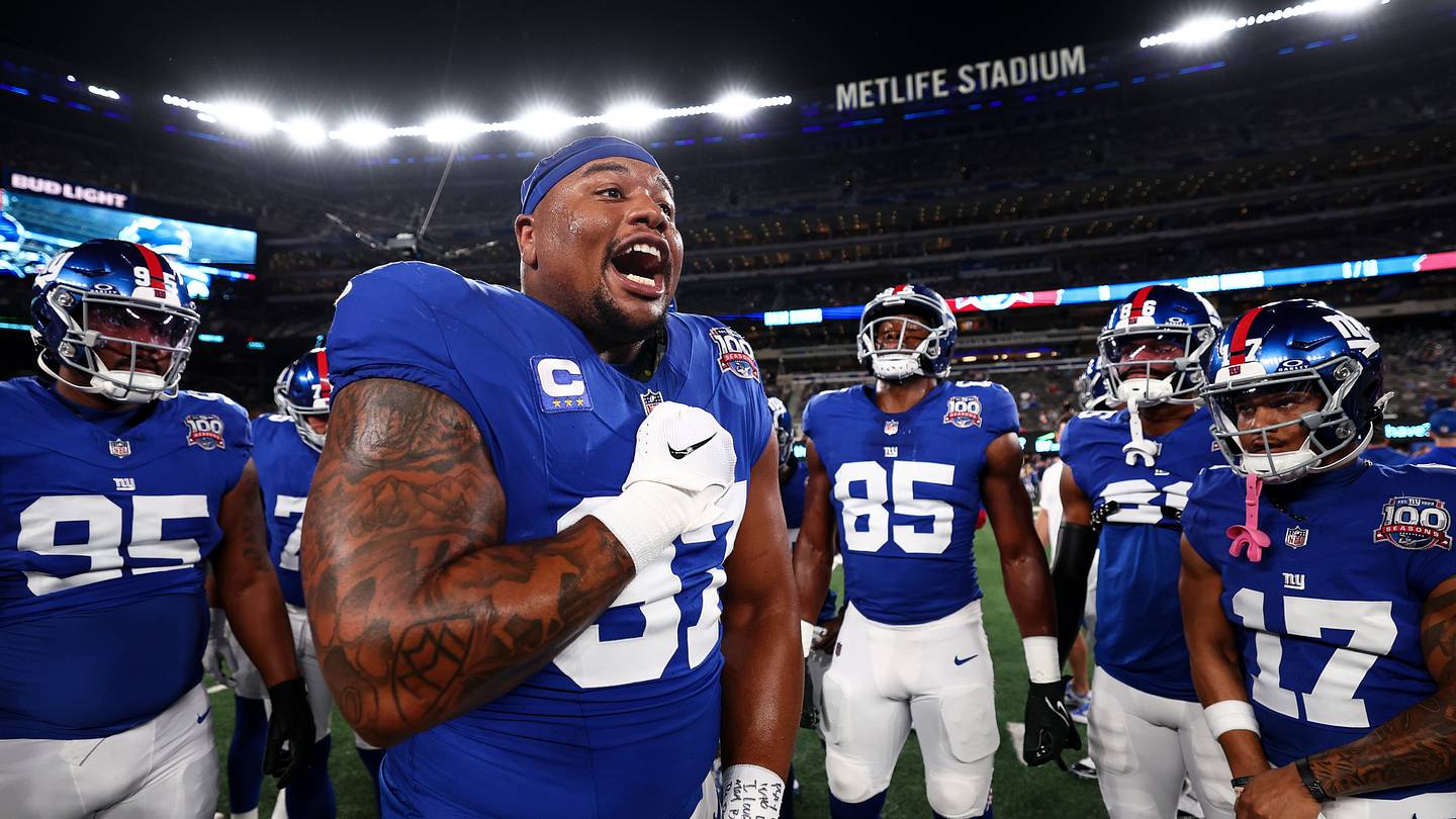 Dexter Lawrence issues serious warning to Deonte Banks over lack of effort