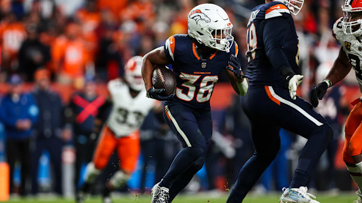 Denver Broncos RB Tyler Badie