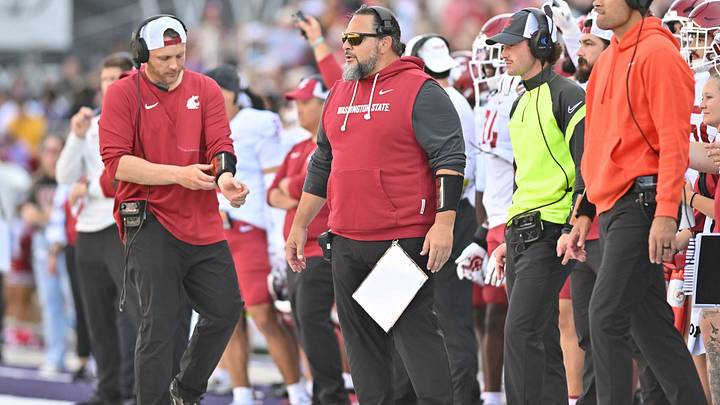Washington State Cougars defensive tackles coach Eti Ena. Washington State Cougars defensive tackles coach Eti Ena.