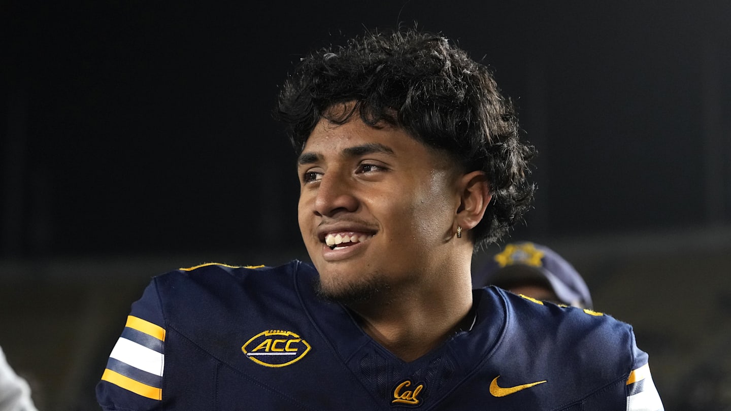 Cal QB Jaron-Keawe Sagapolutele is No Longer a Freshman