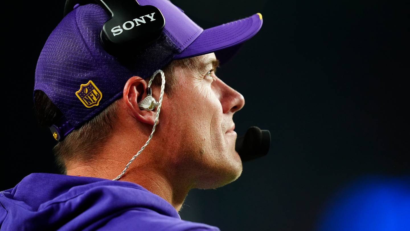 What the Initial 53-Man Roster Says About the Vikings Front Office's Vision