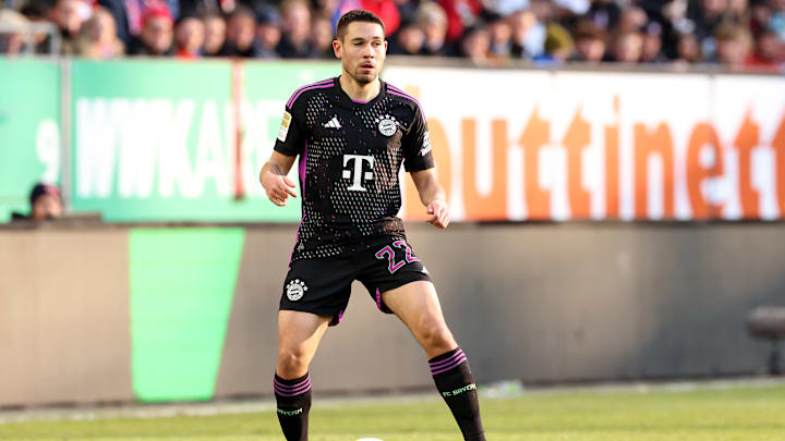 Raphael Guerreiro überzeugt auch hinten rechts