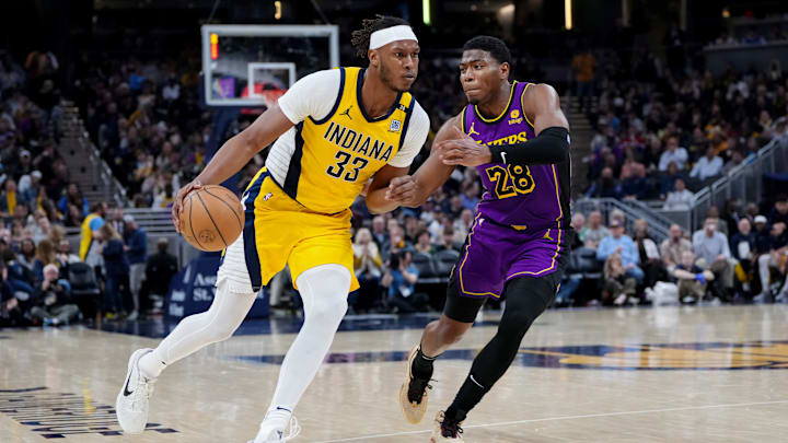 Lakers y Pacers podrían negociar por Myles Turner
