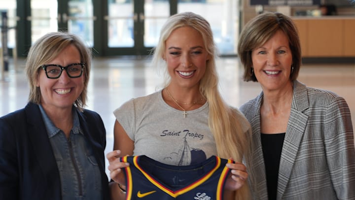 Indiana Fever President Kelly Krauskopf and Indiana Fever COO Amber Cox introduce guard Sophie Cunningham.