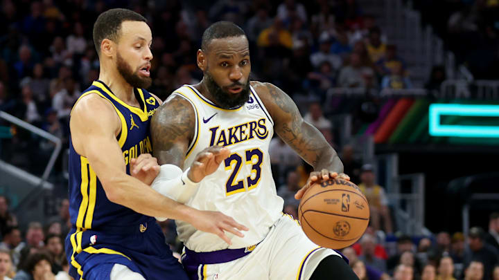 Los Angeles Lakers v Golden State Warriors