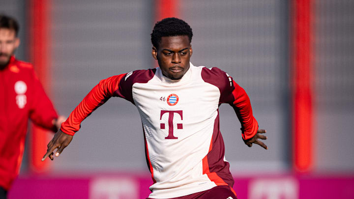 Noel Aseko Nkili bringt starke Leistungen Noel Aseko Nkili bringt starke Leistungen