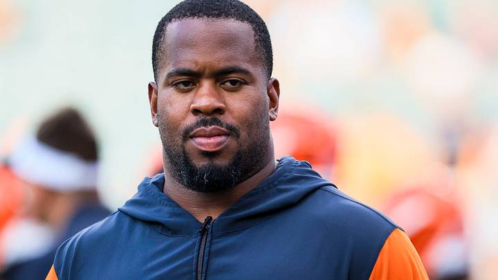 Aug 22, 2026; Cincinnati, Ohio, USA; Cincinnati Bengals defensive tackle B.J. Hill (92) stands on the field during warmups before the game against the Chicago Bears at Paycor Stadium. Mandatory Credit: Katie Stratman-Imagn Images Aug 22, 2026; Cincinnati, Ohio, USA; Cincinnati Bengals defensive tackle B.J. Hill (92) stands on the field during warmups before the game against the Chicago Bears at Paycor Stadium. Mandatory Credit: Katie Stratman-Imagn Images