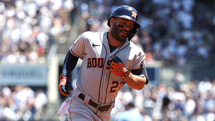 Altuve conectó su cuadrangular 15 de la campaña