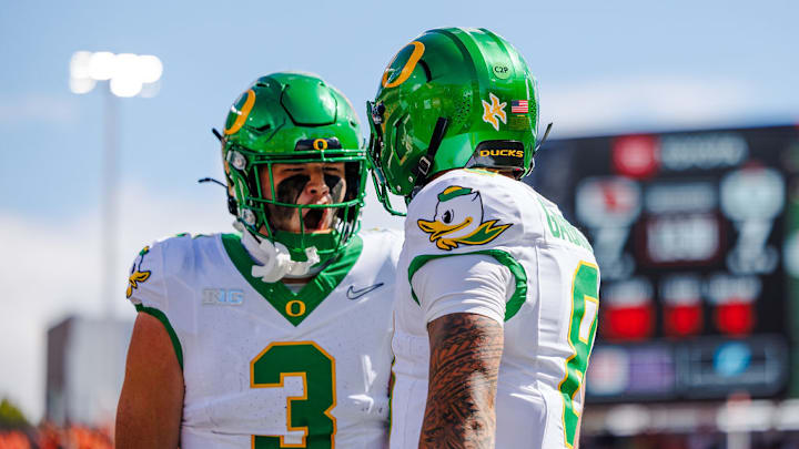 Oregon Ducks tight end terrance ferguson celebrates with quarterback dillon gabriel in an Oregon win. 