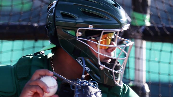 Daytona Tortugas catcher Alfredo Duno (16) prepares to throw to second base during practice, Thursday, April 4, 2024, at Jackie Robinson Ballpark. Daytona Tortugas catcher Alfredo Duno (16) prepares to throw to second base during practice, Thursday, April 4, 2024, at Jackie Robinson Ballpark.