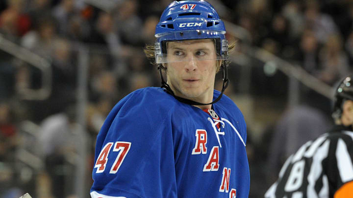 New York Islanders v New York Rangers