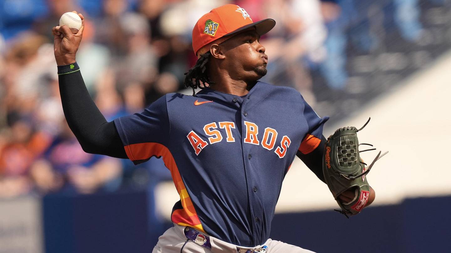 What Alimber Santa’s Impending MLB Debut Means to Astros Bullpen