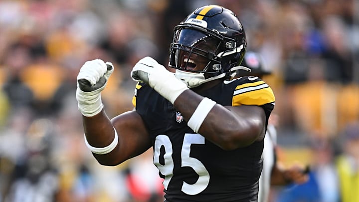 Buffalo Bills v Pittsburgh Steelers