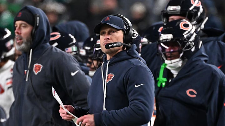 Nov 28, 2025; Philadelphia, Pennsylvania, USA; Chicago Bears head coach Ben Johnson looks on during the fourth quarter of the game against the Chicago Bears at Lincoln Financial Field. Mandatory Credit: Eric Hartline-Imagn Images Nov 28, 2025; Philadelphia, Pennsylvania, USA; Chicago Bears head coach Ben Johnson looks on during the fourth quarter of the game against the Chicago Bears at Lincoln Financial Field. Mandatory Credit: Eric Hartline-Imagn Images