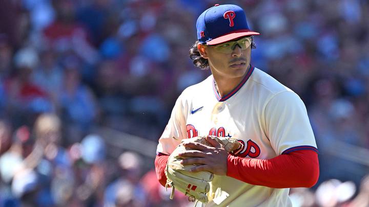 Sep 7, 2026; Philadelphia, Pennsylvania, USA; Philadelphia Phillies pitcher Jesús Luzardo (44) walks off the kind after the sixth inning against the Atlanta Braves at Citizens Bank Park. Mandatory Credit: Eric Hartline-Imagn Images Sep 7, 2026; Philadelphia, Pennsylvania, USA; Philadelphia Phillies pitcher Jesús Luzardo (44) walks off the kind after the sixth inning against the Atlanta Braves at Citizens Bank Park. Mandatory Credit: Eric Hartline-Imagn Images