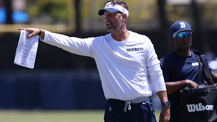 Brian Schottenheimer learned from his dad, a former NFL coach, the value of building relationships with his players. 