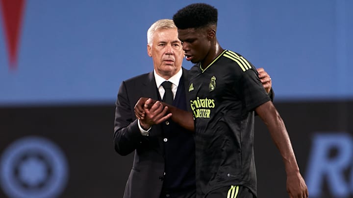 Carlo Ancelotti y Aurelien Tchouameni Carlo Ancelotti y Aurelien Tchouameni