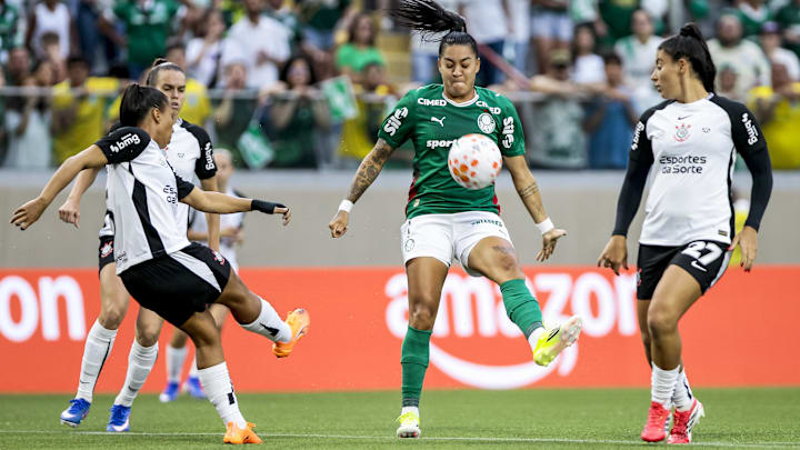 Corinthians e Palmeiras prometem disputa acirrada pelos títulos em 2026