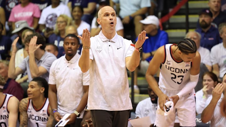 Hurley and UConn went 0-3 at the Maui Invitational.