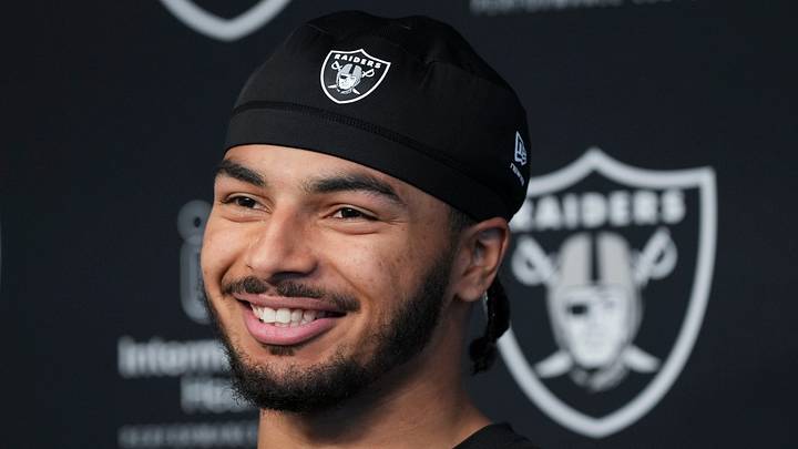 Las Vegas Raiders DB Treydan Stukes
