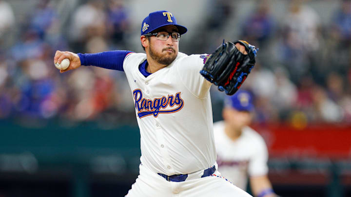 Jun 4, 2024; Arlington, Texas, USA; Texas Rangers pitcher Dane Dunning (33) throws during the fourth nning against the Detroit Tigers at Globe Life Field. Mandatory Credit: Andrew Dieb-Imagn Images