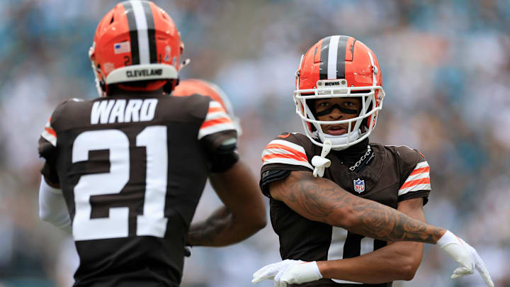 Cleveland Browns cornerback Greg Newsome II (0) reacts with cornerback Denzel Ward (21) on a third down stop during the first quarter of an NFL football matchup Sunday, Sept. 15, 2024 at EverBank Stadium in Jacksonville, Fla. The Browns defeated the Jaguars 18-13. [Corey Perrine/Florida Times-Union]