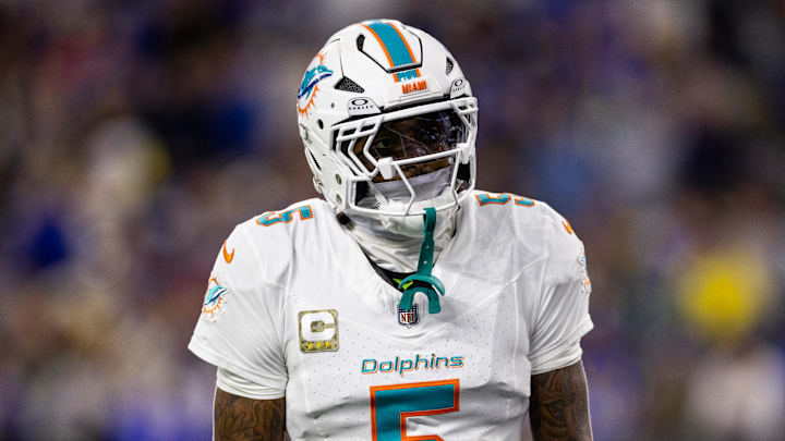 Miami Dolphins v Los Angeles Rams