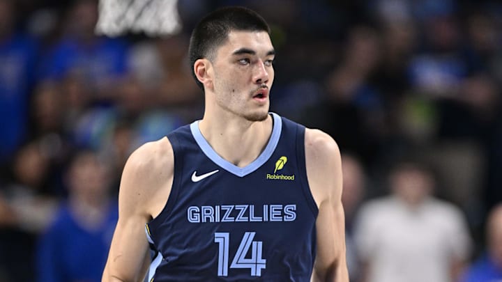 Memphis Grizzlies center Zach Edey (14) in action during the game between the Dallas Mavericks and the Memphis Grizzlies at American Airlines Center. Mandatory Credit: Jerome Miron-Imagn Images