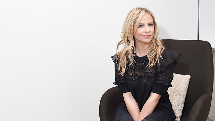 Sarah Michelle Gellar Visits LinkedIn