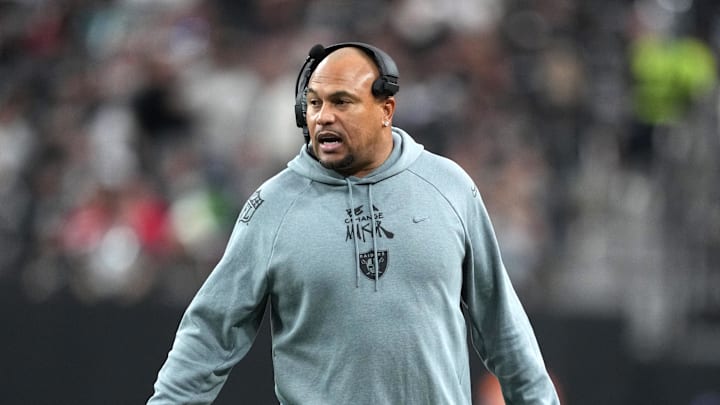 Dec 22, 2024; Paradise, Nevada, USA; Las Vegas Raiders coach Antonio Pierc reacts against the Jacksonville Jaguars in the first half at Allegiant Stadium. Mandatory Credit: Kirby Lee-Imagn Images Dec 22, 2024; Paradise, Nevada, USA; Las Vegas Raiders coach Antonio Pierc reacts against the Jacksonville Jaguars in the first half at Allegiant Stadium. Mandatory Credit: Kirby Lee-Imagn Images