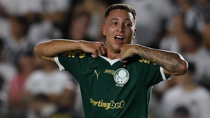 Thalys foi para o fim da fila nas opções do elenco profissional